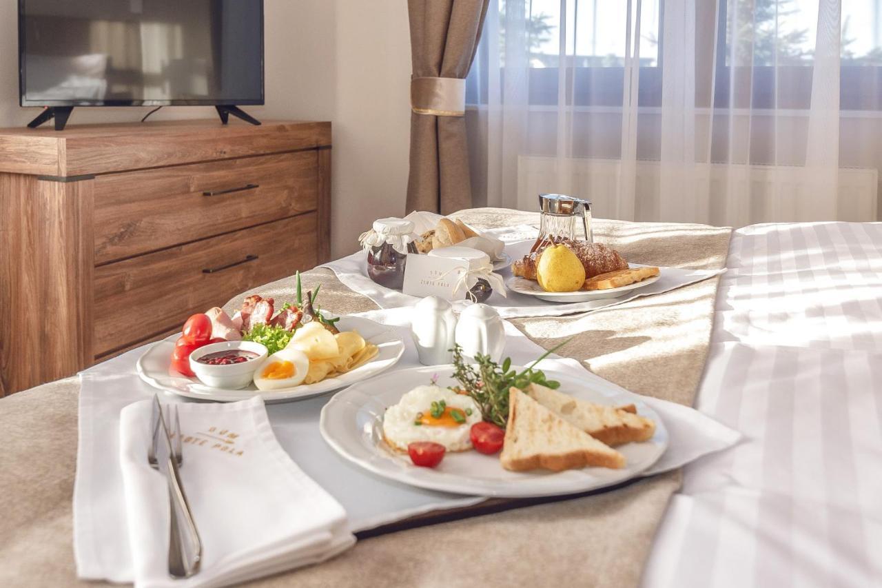 Dom Zlote Pola Bed & Breakfast Gdansk Exterior photo